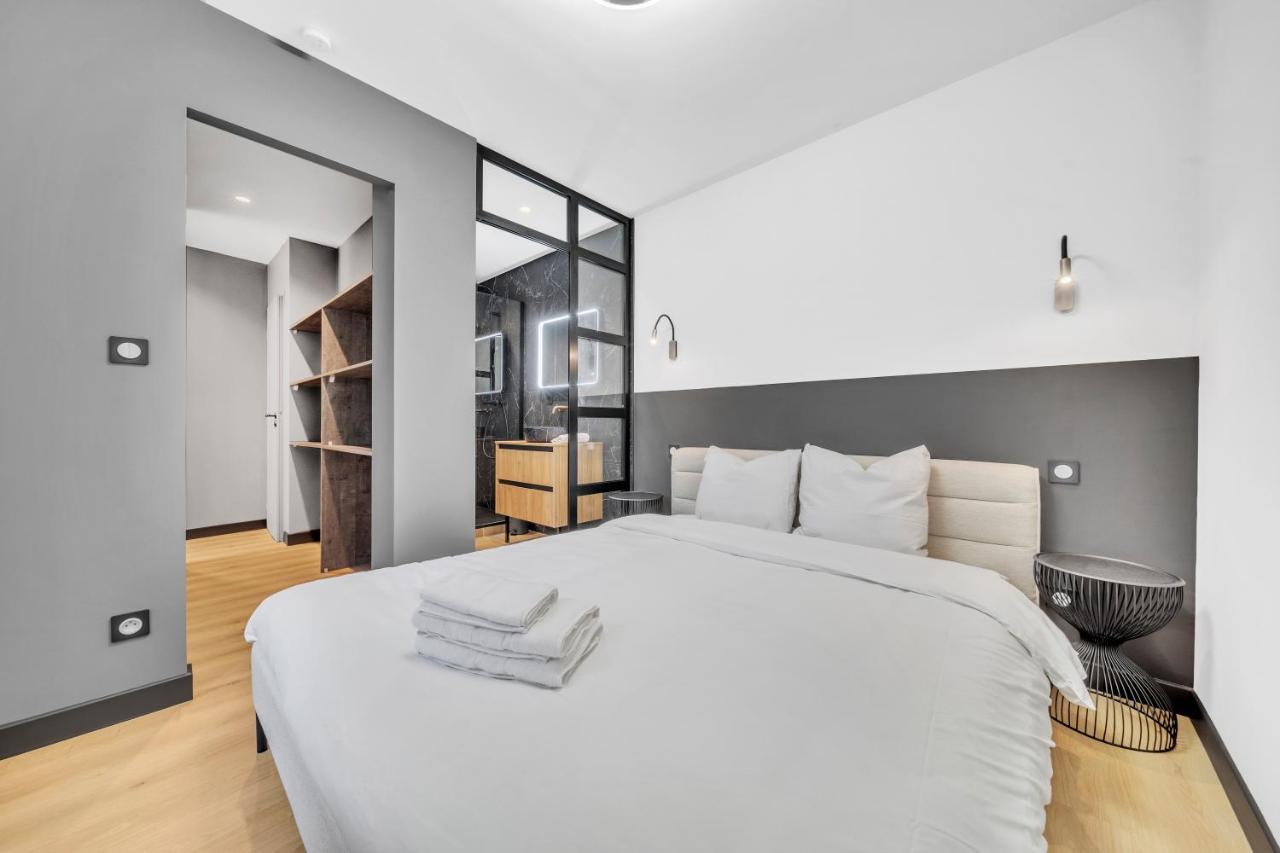 Elegance & Calme : Centre/Gare/Cite Gastronomie Apartment Дижон Екстериор снимка