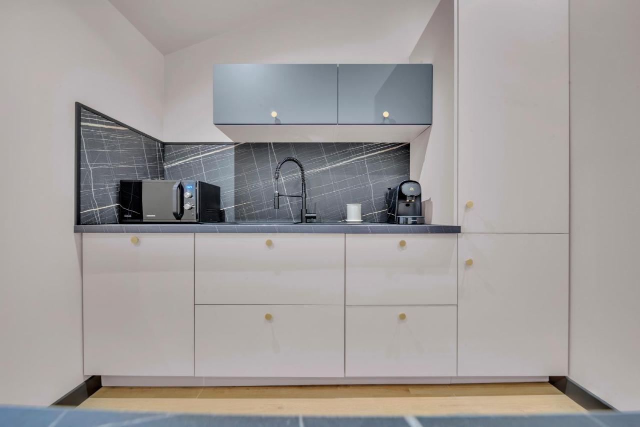 Elegance & Calme : Centre/Gare/Cite Gastronomie Apartment Дижон Екстериор снимка